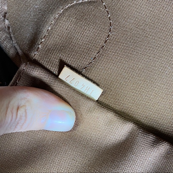 Louis Vuitton shoulder bag Montorgueil PM Brown - Picture 4 of 13